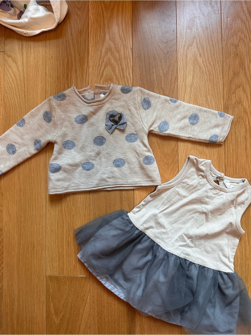 Mayoral Cream Sweater & Gray Tulle Dress Set